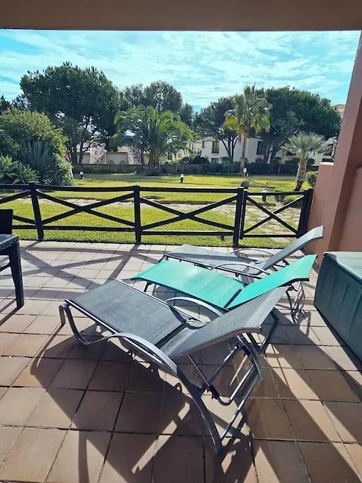 公寓 Duquesa Suites Gardens Ground Floor Close To Port, Beach 马尼尔瓦