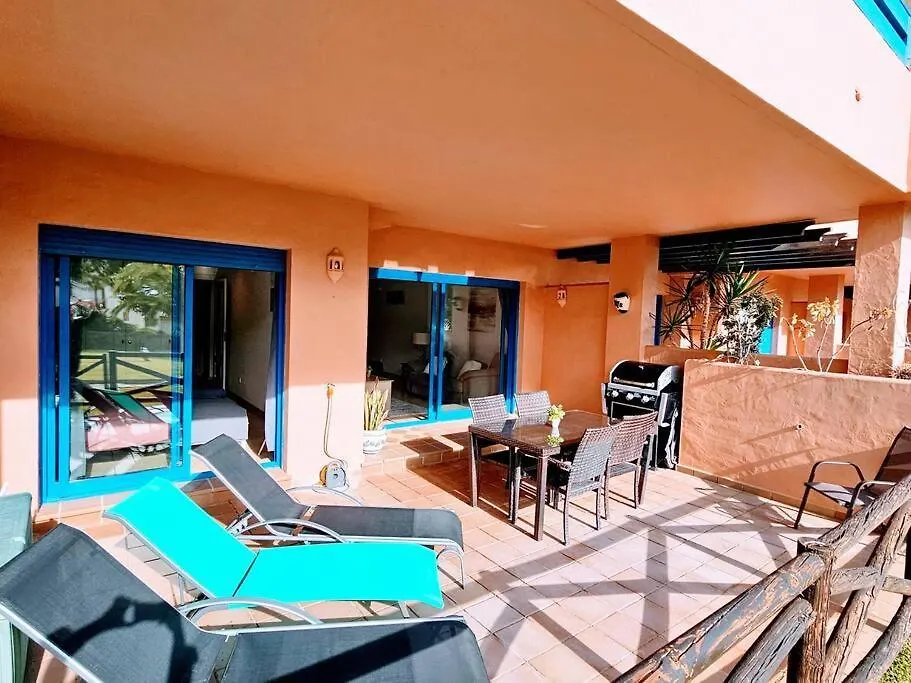 公寓 Duquesa Suites Gardens Ground Floor Close To Port, Beach 马尼尔瓦